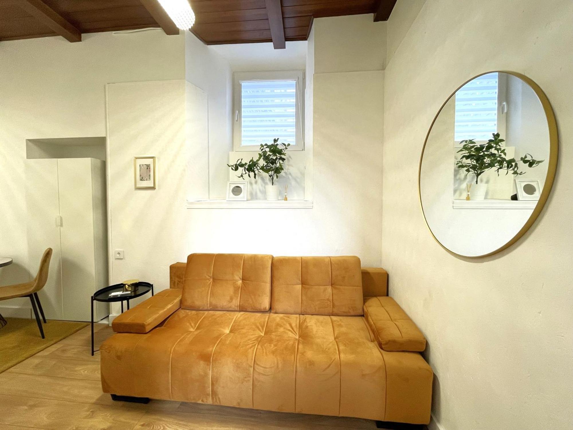 Green Bridge Studio VNO Room photo